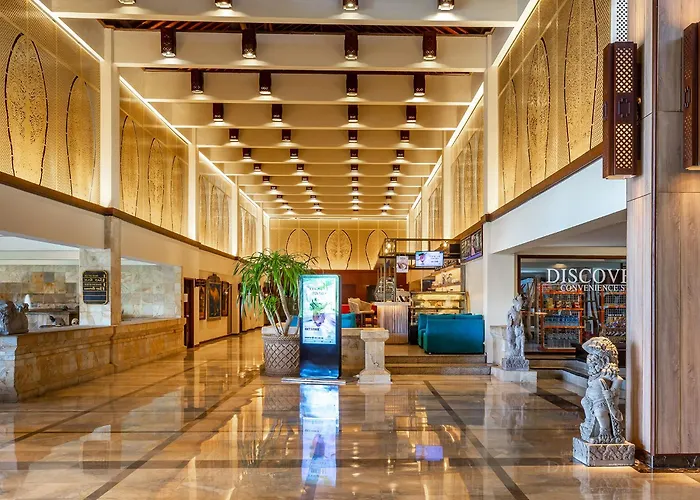 Discovery Kartika Plaza
