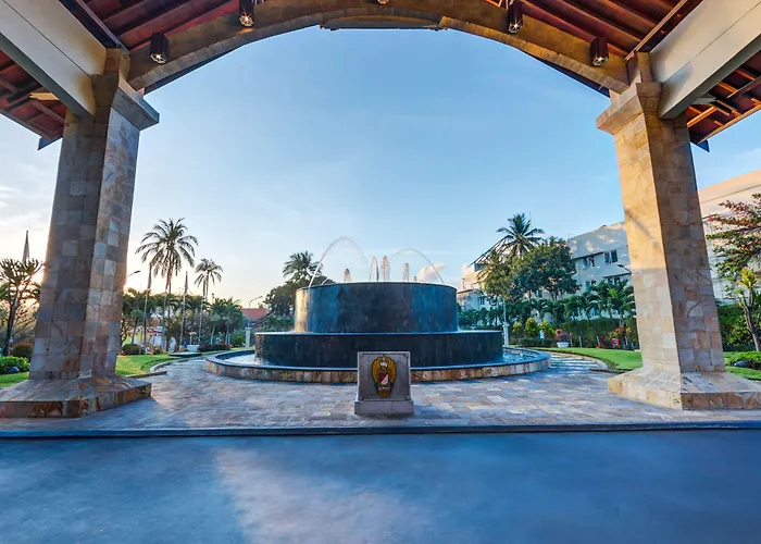 Discovery Kartika Plaza 5* Kuta (Bali)