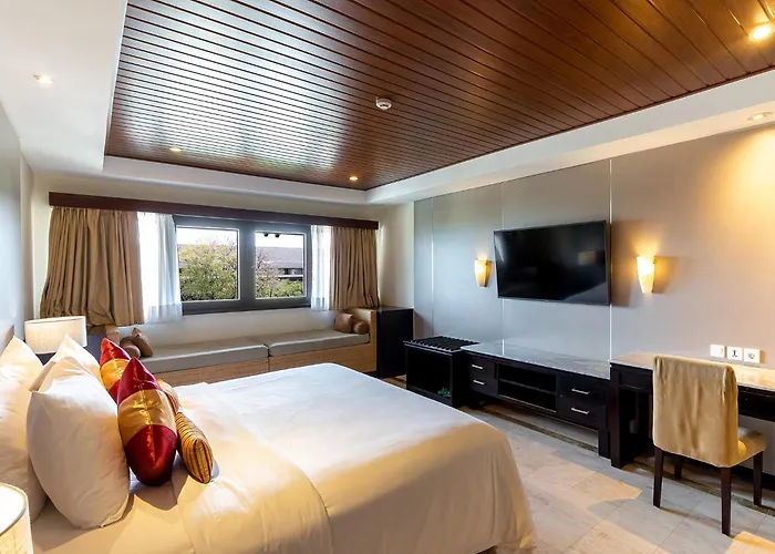 Discovery Kartika Plaza Resort 5*